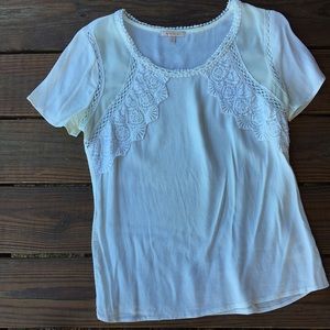 Skies are Blue | Stitch Fix Cream Lace Top - M